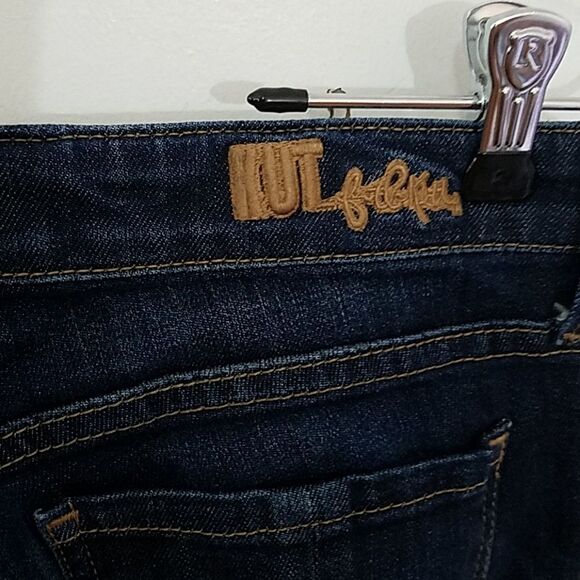 KUT from the Kloth Catherine boyfriend jeans - Picture 4 of 9